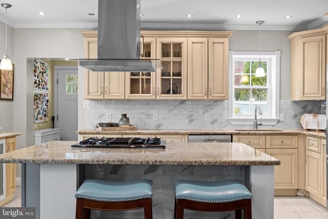 464 BROOKHURST AVE, Penn Valley, PA 19072