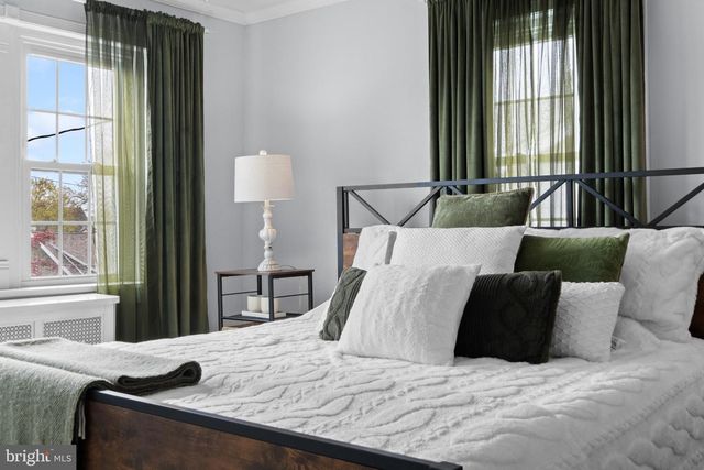 464 BROOKHURST AVE, Penn Valley, PA 19072