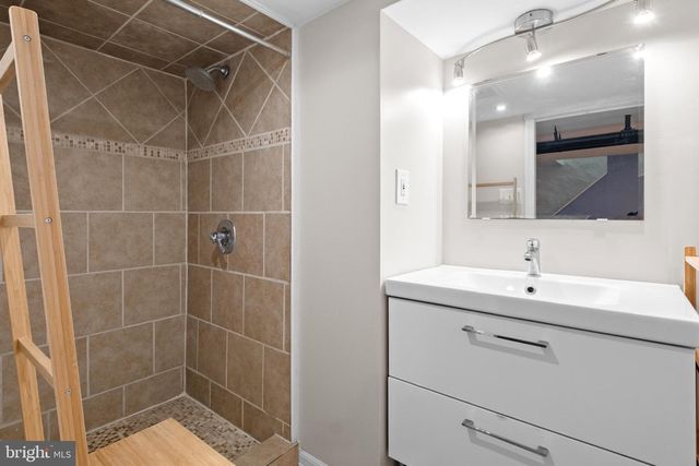 464 BROOKHURST AVE, Penn Valley, PA 19072