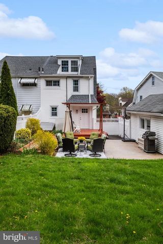 464 BROOKHURST AVE, Penn Valley, PA 19072