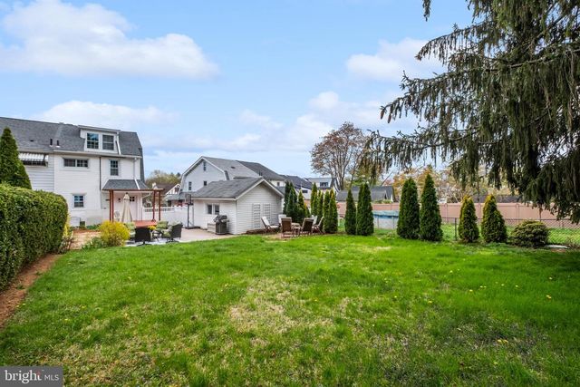 464 BROOKHURST AVE, Penn Valley, PA 19072