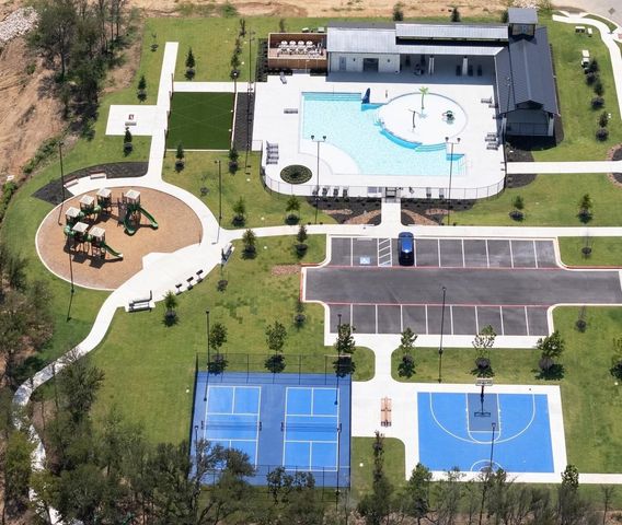 127 Tolo DR, Elgin, TX 78621