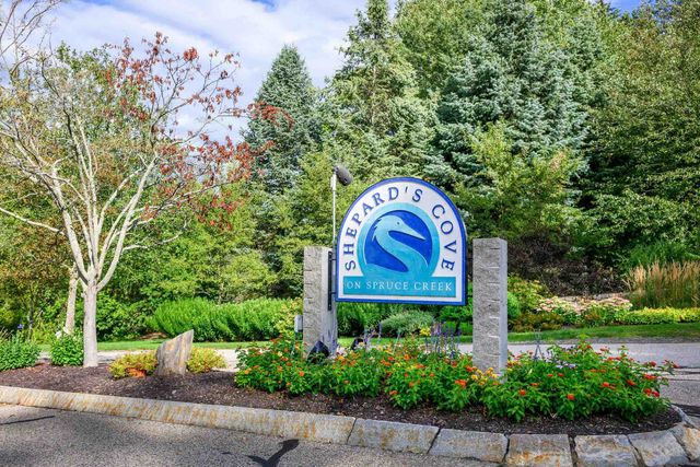 100 Shepards Cove Rd Unit B2, Kittery, ME 03904
