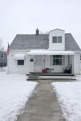 27052 Ridgewood Street, Roseville, MI 48066