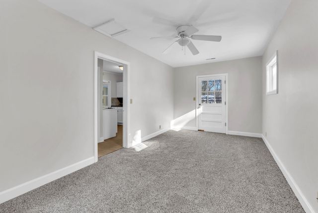 208 Inglewood Dr, Clarksville, TN 37040