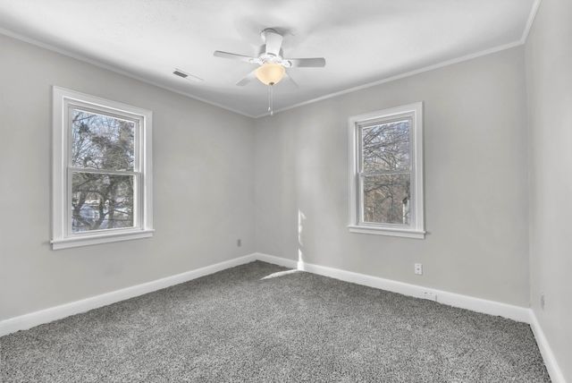 208 Inglewood Dr, Clarksville, TN 37040