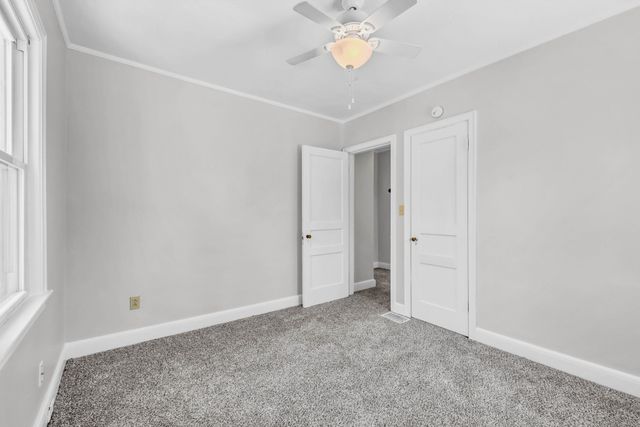 208 Inglewood Dr, Clarksville, TN 37040