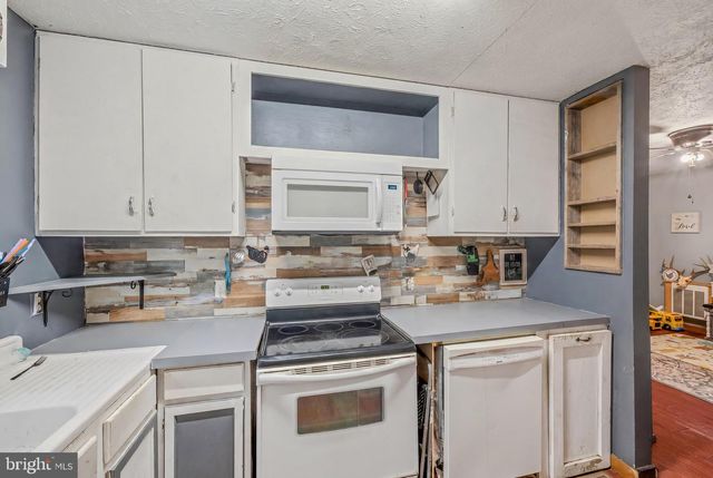 161 HAZEL LN, Capon Bridge, WV 26711