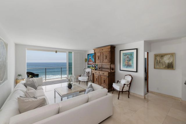 1830 Avenida Del Mundo 909, Coronado, CA 92118
