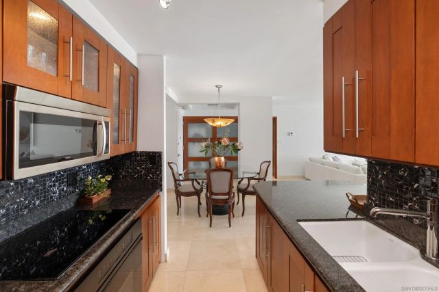1830 Avenida Del Mundo 909, Coronado, CA 92118