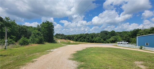 967 Little Mississippi Cemetery Road, Franklin, TX 77856