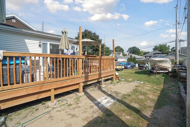 517 Shelley DRIVE, Racine, WI 53405