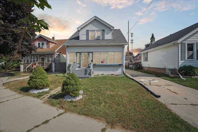 517 Shelley DRIVE, Racine, WI 53405