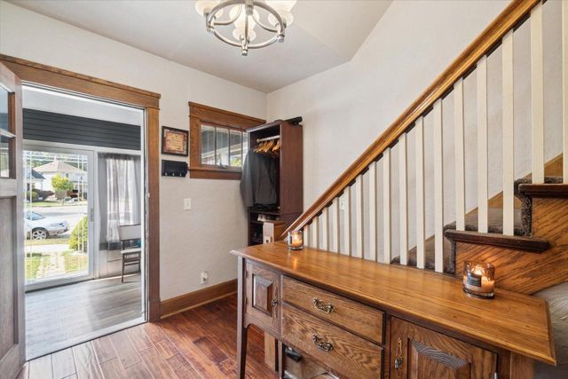 517 Shelley DRIVE, Racine, WI 53405