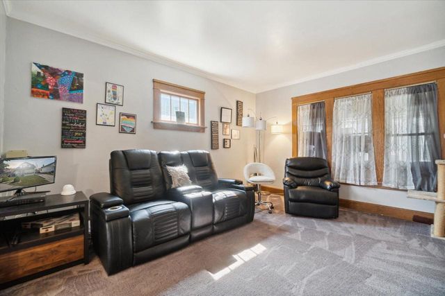 517 Shelley DRIVE, Racine, WI 53405