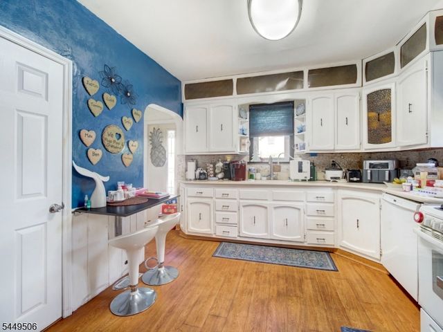 38 S 23Rd St, Kenilworth Boro, NJ 07033