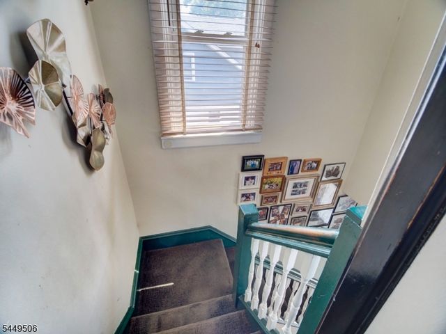 38 S 23Rd St, Kenilworth Boro, NJ 07033