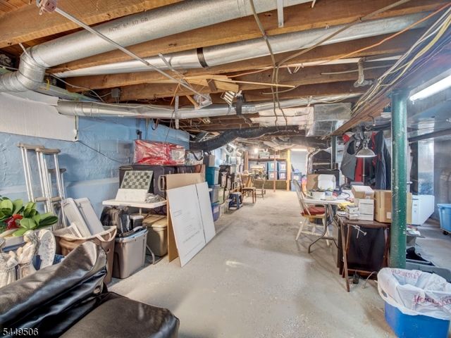 38 S 23Rd St, Kenilworth Boro, NJ 07033