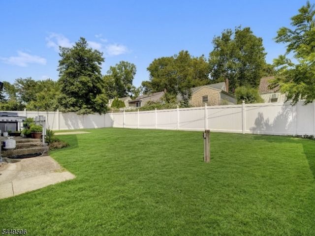 38 S 23Rd St, Kenilworth Boro, NJ 07033