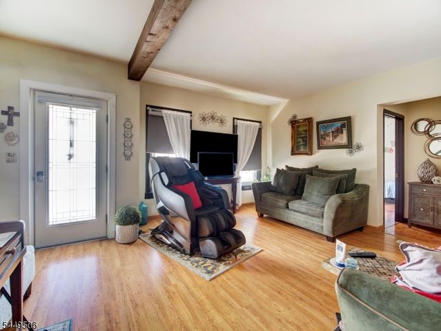 38 S 23Rd St, Kenilworth Boro, NJ 07033