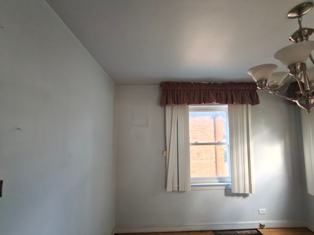 13842 S School Street, Riverdale, IL 60827