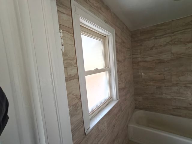 13842 S School Street, Riverdale, IL 60827