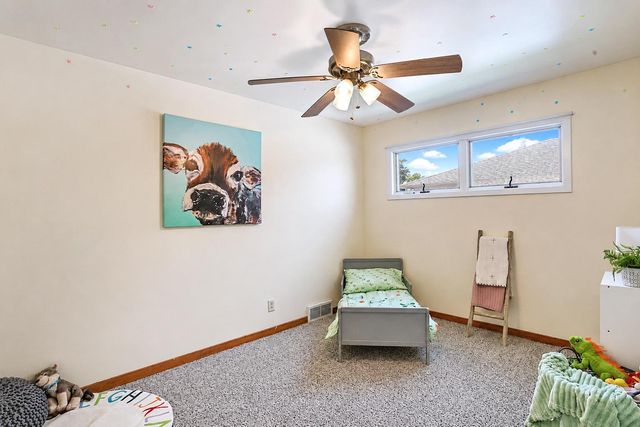 2007 2nd Avenue SE, Austin, MN 55912