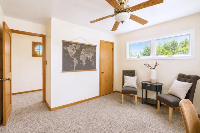 2007 2nd Avenue SE, Austin, MN 55912