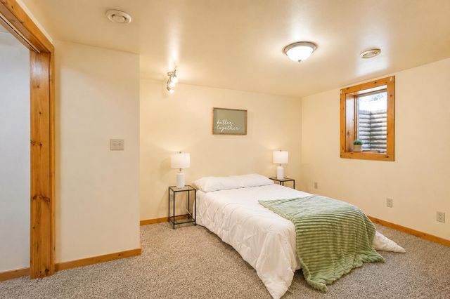 2007 2nd Avenue SE, Austin, MN 55912