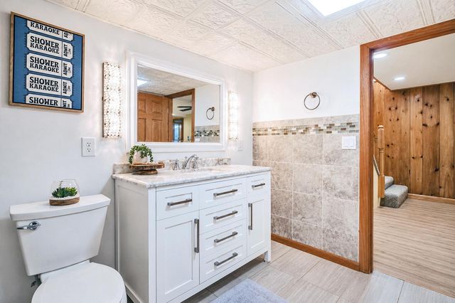 2007 2nd Avenue SE, Austin, MN 55912