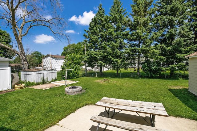 2007 2nd Avenue SE, Austin, MN 55912