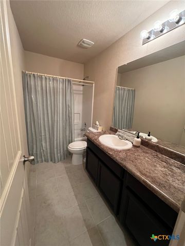 1057 Clarkston Drive, Seguin, TX 78155