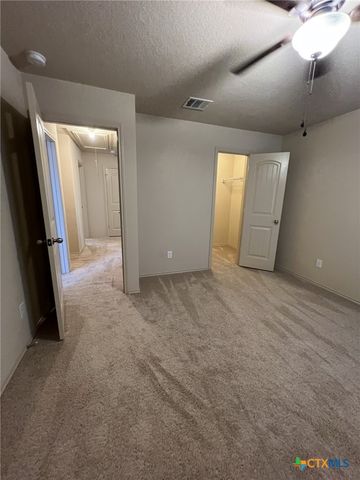 1057 Clarkston Drive, Seguin, TX 78155