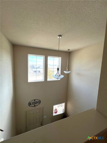 1057 Clarkston Drive, Seguin, TX 78155