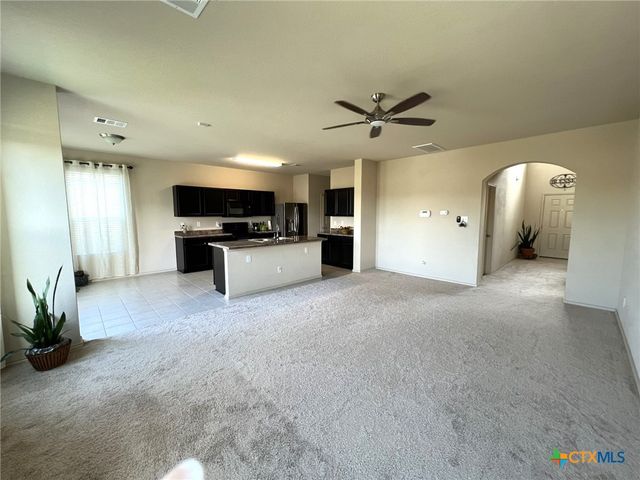 1057 Clarkston Drive, Seguin, TX 78155