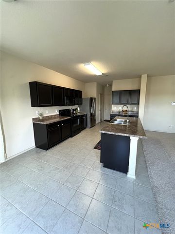 1057 Clarkston Drive, Seguin, TX 78155