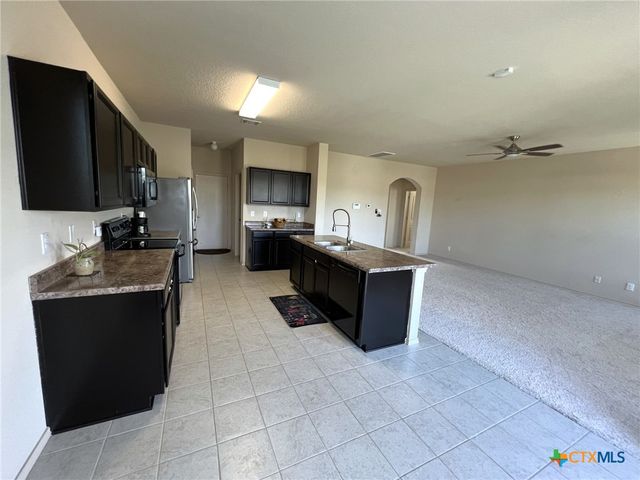 1057 Clarkston Drive, Seguin, TX 78155