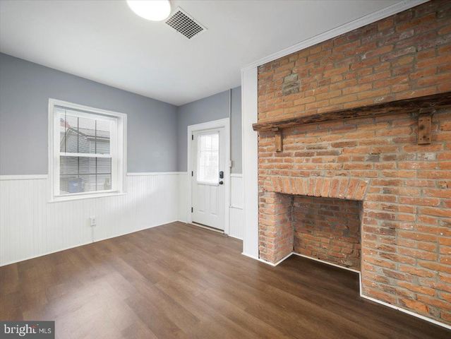 6748 SHOESTRING HILL RD, Waynesboro, PA 17268