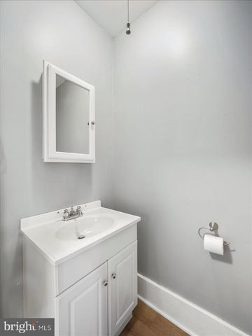 6748 SHOESTRING HILL RD, Waynesboro, PA 17268