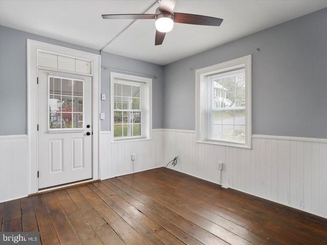 6748 SHOESTRING HILL RD, Waynesboro, PA 17268