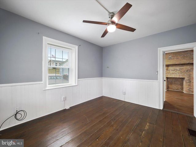 6748 SHOESTRING HILL RD, Waynesboro, PA 17268