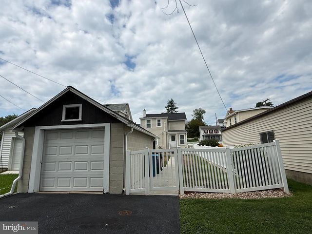 185 MARKET ST, Highspire, PA 17034