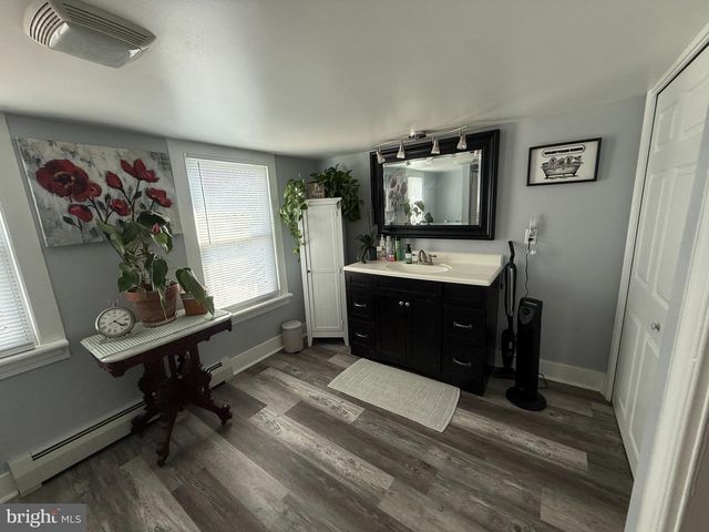 185 MARKET ST, Highspire, PA 17034