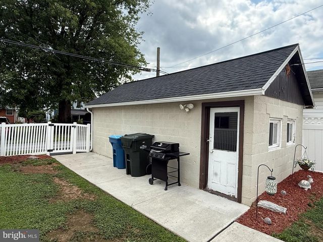 185 MARKET ST, Highspire, PA 17034