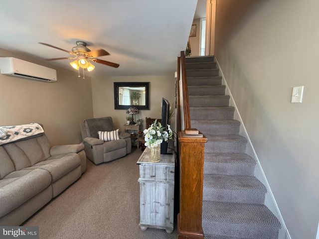 185 MARKET ST, Highspire, PA 17034