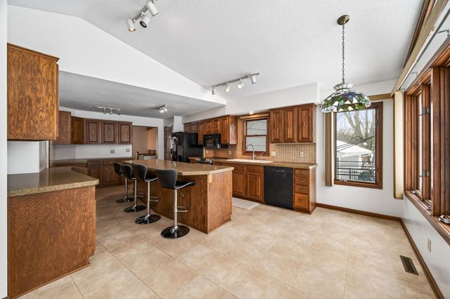 3308 E 125th Street, Burnsville, MN 55337