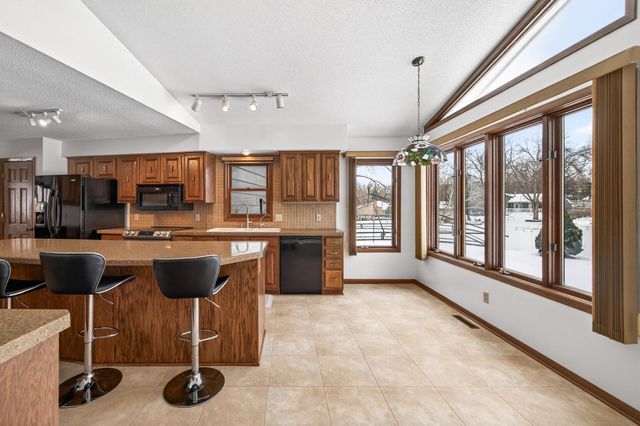 3308 E 125th Street, Burnsville, MN 55337