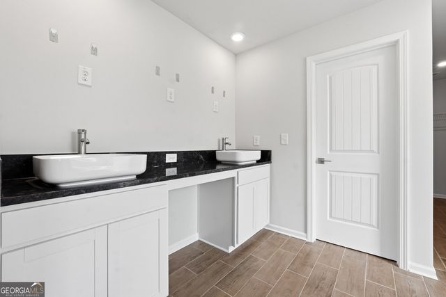 206 Freshwater Court, Lagrange, GA 30241