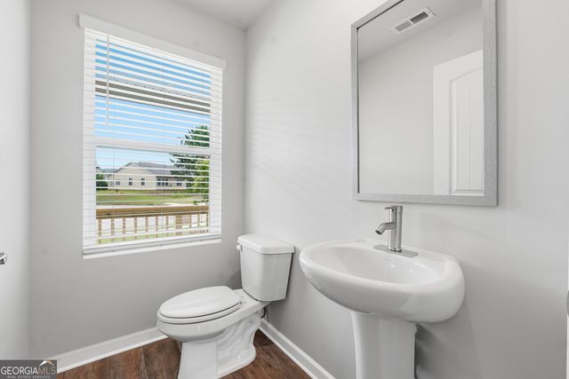 206 Freshwater Court, Lagrange, GA 30241
