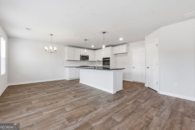 206 Freshwater Court, Lagrange, GA 30241